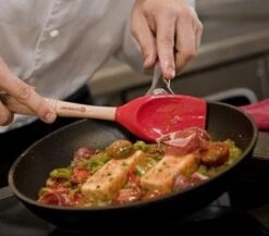 Le Creuset Koekenpan Les Forgées TNS - ø 24 Cm - Standaard Anti-aanbaklaag -Keukengerei Winkel 1200x1053 1