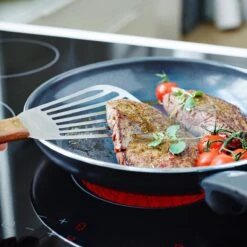 GreenPan Cambridge Hapjespan Met Deksel 24cm - Zwart - Inductie - PFAS-vrij -Keukengerei Winkel 1200x1199 20