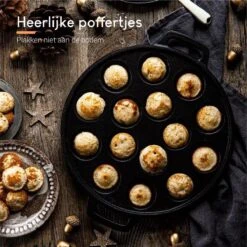 Ocina Poffertjespan – Combo Pack – 19 Poffertjes – Poffertjesmaker – Poffertjespan Inductie – Poffertjespan Electrisch – Gietijzeren Pan - Inclusief Doseerfles, Handvaten, 6x Poffertjesvorken En Invetkwast – Gratis Receptenboek -Keukengerei Winkel 1200x1200 1119