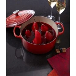 Le Creuset Gietijzeren Braadpan - 26cm 5,3 L - Kersenrood -Keukengerei Winkel 1200x1200 1247