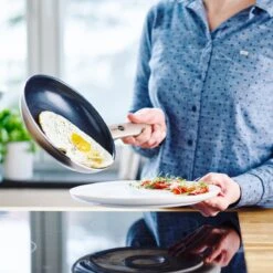 GreenPan Cambridge Koekenpan 28cm - Brons - Inductie - PFAS-vrij -Keukengerei Winkel 1200x1200 469