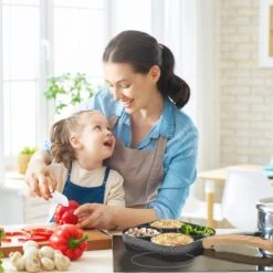 Professionele Koekenpan - Inductie - Voor Eieren / Pannekoeken / Hamburgers - Bakpan - Pan Voor 4 Eieren - Crepe Maker - Pannenkoekenmaker - Braadpan - Anti Aanbaklaag -Keukengerei Winkel 1200x1200 699