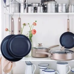 GreenPan Cambridge Koekenpan 24cm - Brons - Inductie - PFAS-vrij 21 GreenPan Cambridge Koekenpan 24cm - Brons - Inductie - PFAS-vrij -Keukengerei Winkel 1200x1200 771