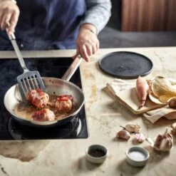 Demeyere Classico 3 RVS Koekenpan – Koekenpan Inductie - 24 Cm – PTFE-vrij -Keukengerei Winkel 1200x1200 900