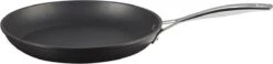 Le Creuset Koekenpan Les Forgées TNS - ø 28 Cm - Standaard Anti-aanbaklaag -Keukengerei Winkel 1200x284