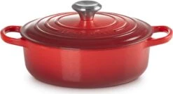 Le Creuset - Gietijzeren - Lage Braadpan - 24cm - Kersenrood 36 Le Creuset - Gietijzeren - Lage Braadpan - 24cm - Kersenrood -Keukengerei Winkel 1200x653 2
