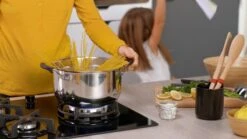 Tefal Cook & Cool E493S6 - Set 3-delig (kookpan 20/24 + Steelpan 16) -Keukengerei Winkel 1200x674 7