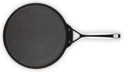 Le Creuset Les Forgees Pannenkoekpan 28cm -Keukengerei Winkel 1200x699 2