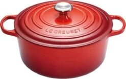 Le Creuset Signature Braadpan - 4,2 L - 24 Cm - Kersenrood -Keukengerei Winkel 1200x753 9