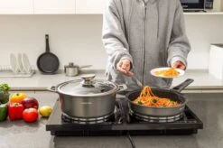 Swiss Pro+ | Set 14 Delige Pannenset | Inductie - Pannensets - Glazen Deksel - Met Afneembare Handgreep - Marmeren Interieur -PFAS-vrij | Grey / Silver -Keukengerei Winkel 1200x799 125