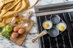 Magnani - Eierpan - 4 Bakplaten Van ⌀ 8 Cm - Voor Gas- En Elektrische Kookplaten - Aluminium - Houten Handvat - 38 X 18.7 X 2 Cm -Keukengerei Winkel 1200x799 78