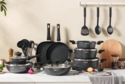 Royal Swiss® - 33-delige Pannenset Inductie - Pannensets - Afneembare Handgreep - Glazen Deksel - Geschikt Voor Oven - PFAS-vrij 7 Royal Swiss® - 33-delige Pannenset Inductie - Pannensets - Afneembare Handgreep - Glazen Deksel - Geschikt Voor Oven - PFAS-vrij -Keukengerei Winkel 1200x800 43