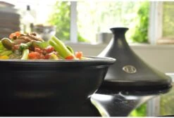 Emile Henry Tajine - Ø32 Cm - Fusain -Keukengerei Winkel 1200x814 7