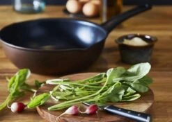 Tefal Resource Wokpan - Ø 28 Cm - Duurzaam 9 Tefal Resource Wokpan - Ø 28 Cm - Duurzaam -Keukengerei Winkel 1200x857 2