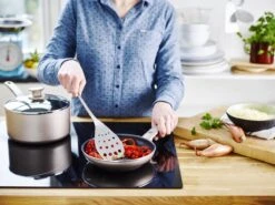 GreenPan Cambridge Hapjespan Met Deksel 28cm - Brons - Inductie - PFAS-vrij -Keukengerei Winkel 1200x899 27