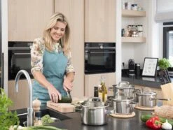 Sola Pannenset Juvia - 4 Delig - Ø 16,16,18,20 Cm - Zilver - RVS - Sandwichbodem -Keukengerei Winkel 1200x906