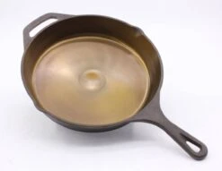 Koock Amsterdam® Skillet Gepolijst Gietijzer - 25cm - Koekenpan - Geschikt Voor Alle Warmtebronnen -Keukengerei Winkel 1200x930 5