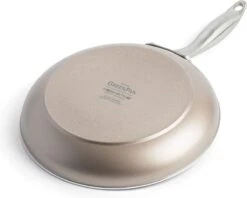 GreenPan Koekenpan - Royal Bronze - ø 20 Cm - Keramische Anti-aanbaklaag 14 GreenPan Koekenpan - Royal Bronze - ø 20 Cm - Keramische Anti-aanbaklaag -Keukengerei Winkel 1200x962