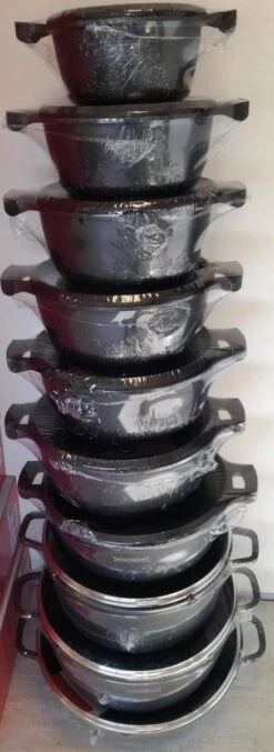 Royalty Line - Marble Soep/braadpan - Met Glazen Deksel Zwart - 20 CM. RL-BS20ML 22 Royalty Line - Marble Soep/braadpan - Met Glazen Deksel Zwart - 20 CM. RL-BS20ML -Keukengerei Winkel 438x1200