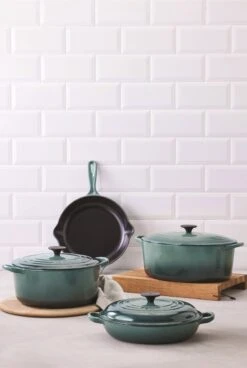Le Creuset Braadpan Signature Ocean ø 26 Cm / 5.3 Liter 8 Le Creuset Braadpan Signature Ocean ø 26 Cm / 5.3 Liter -Keukengerei Winkel 806x1200 1